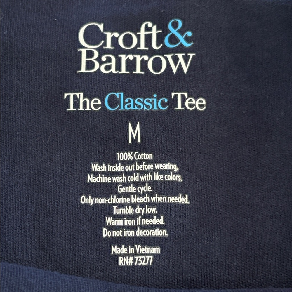 Croft & Barrow Holiday Cardinal Long Sleeve Tee Shirt - Picture 2 of 10
